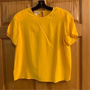Jones NY 100% Silk Top Women 10 Short Sleeve Keyhole Round Neck Vivid Yellow Y2K